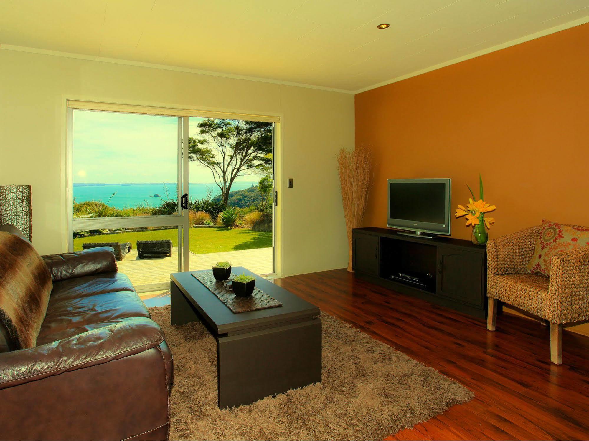 Koi Roc Waiheke Island Accommodation Extérieur photo